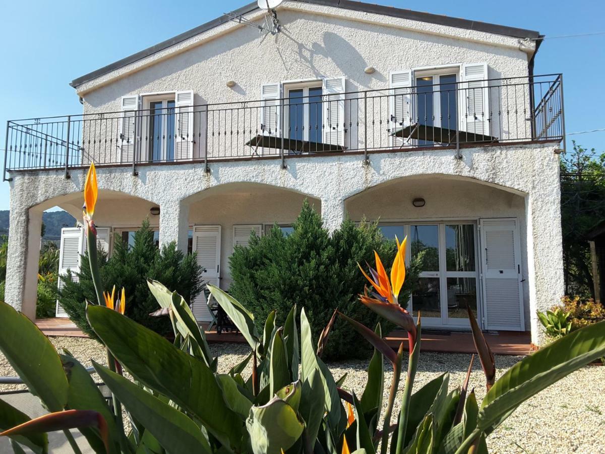 La Strelitzia Cervo Mare Apartment Ngoại thất bức ảnh